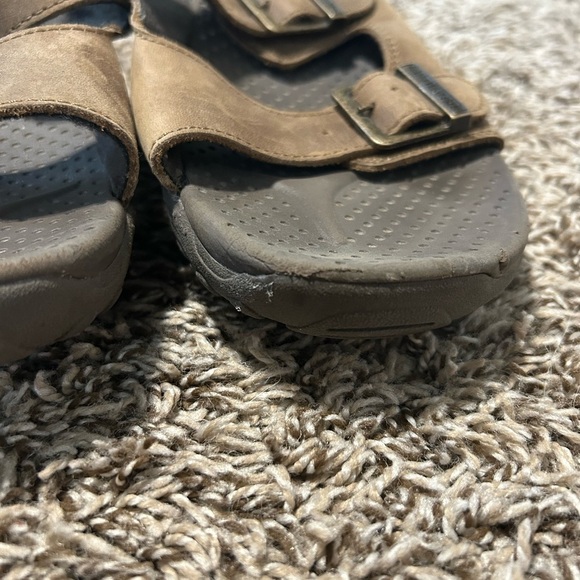 Woman's SKETCHERS Brown Adjustable Double Strap Slide Sandals Size 9. - Picture 9 of 10